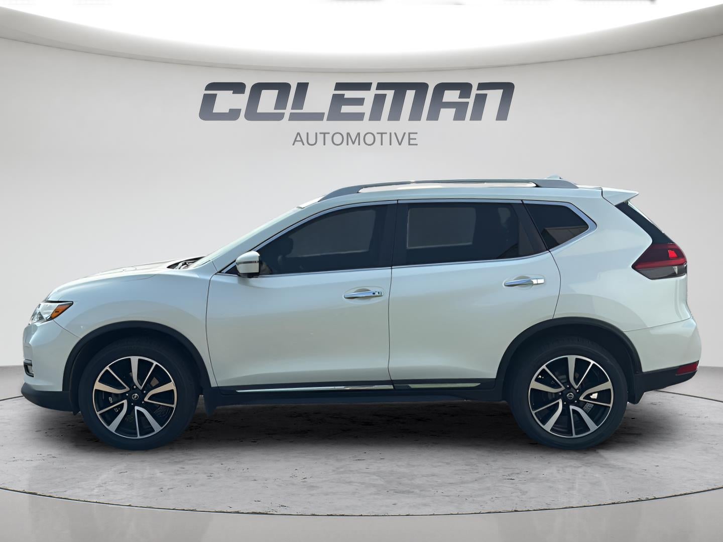2018 Nissan Rogue — side profile view